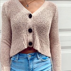 American Eagle Sweater